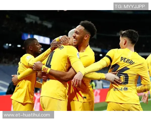 马卡：卡萨多签约门德斯旗下经纪公司，加入巴萨众多球员行列